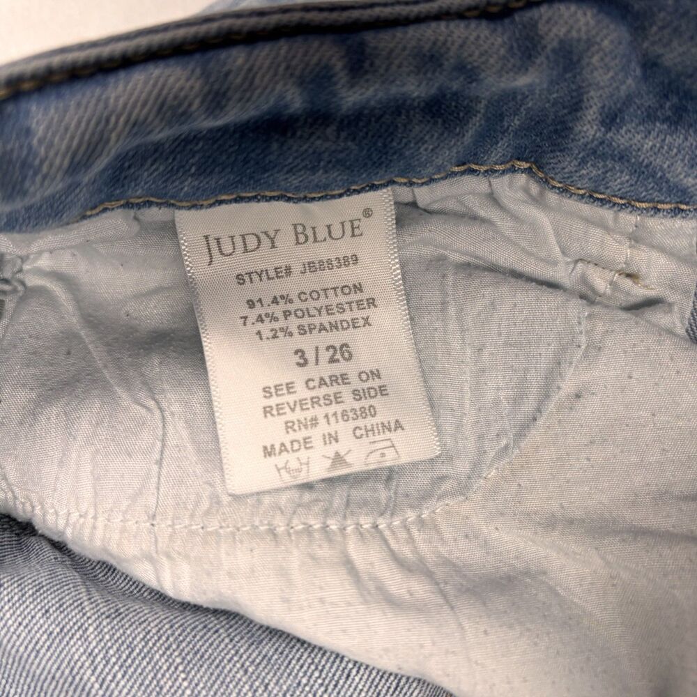 Judy Blue Jeans Women 3 / 26 Junior Boyfriend Fit Mid Rise Distressed Raw Hem - Picture 5 of 8